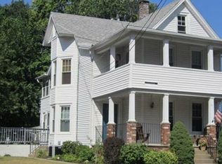 21 Hanover St FL 1ST, Wallingford, CT 06492