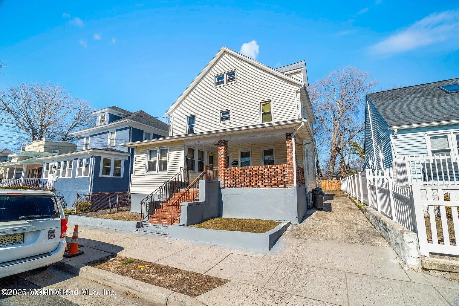 1417 Mattison Avenue photo 1