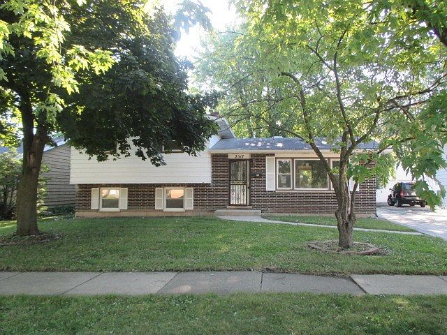 1st image of 2517 Metropolitan Ave