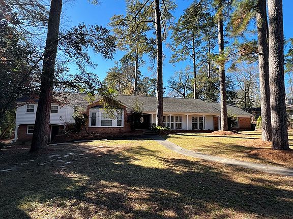 3rd image of 1205 Maple Ln