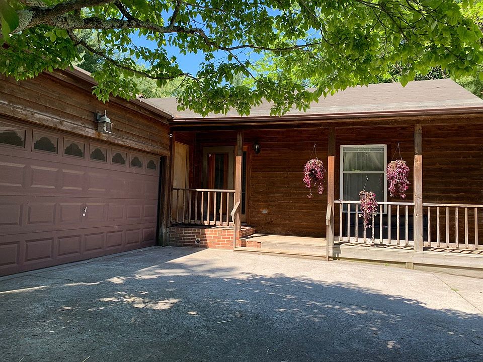 1st image of 1101 Horseshoe Ln