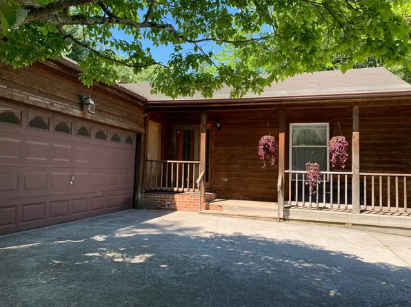 1101 Horseshoe Ln, Blacksburg, VA 24060
