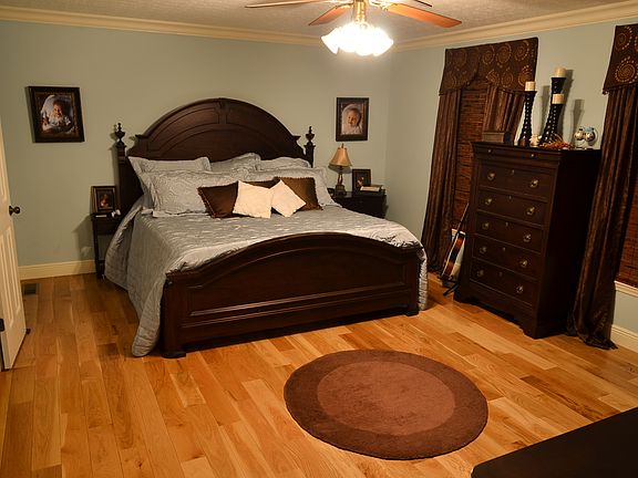 5th image of 1347 Fleenor Way