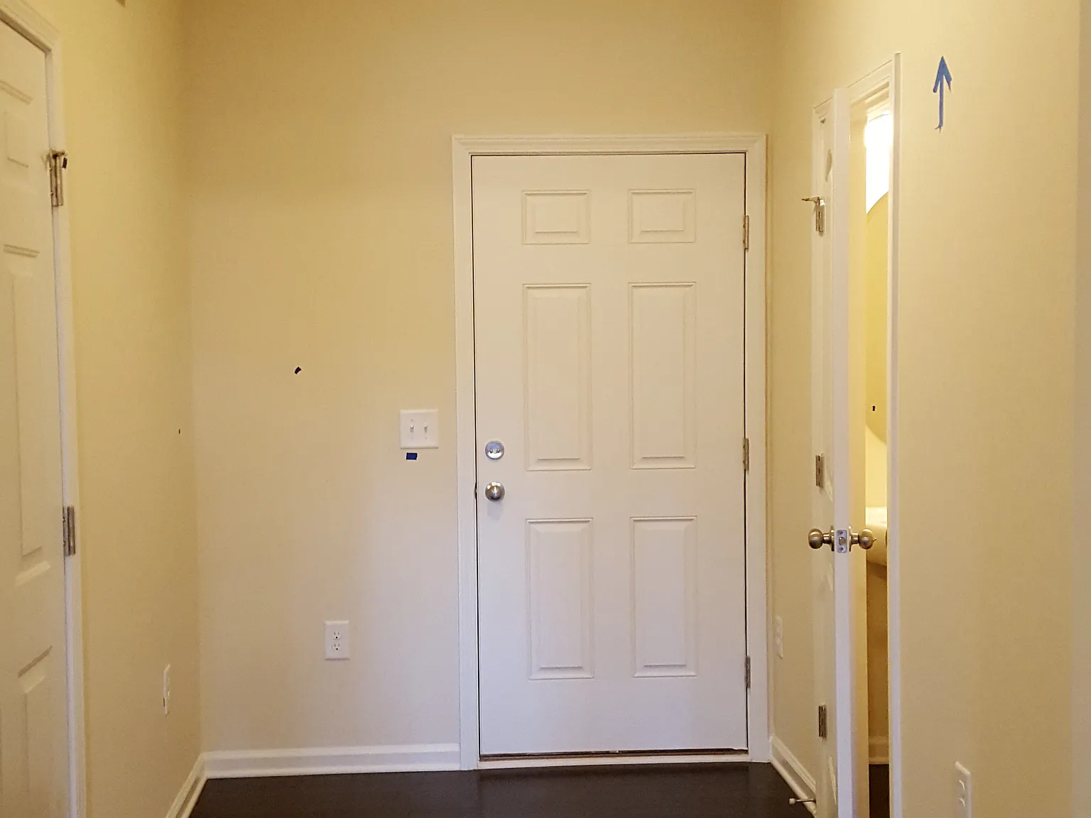 3 bed, 2.5 bath, 1650 sqft, $2,000 — Photo 4