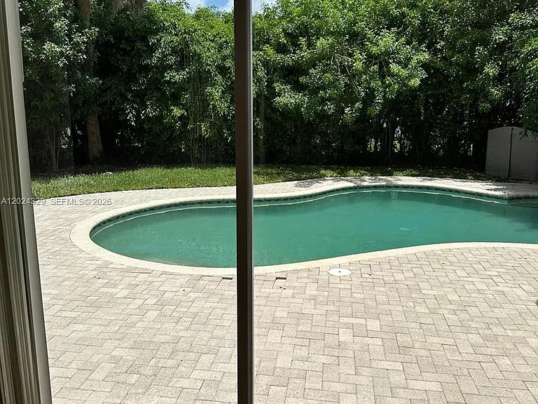 11090 Baybreeze Way — Photo 14