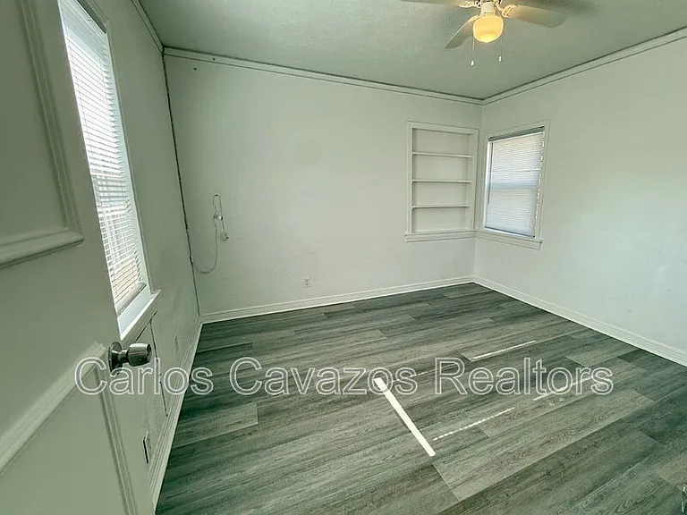 1617 Meadowbrook Dr — Photo 13