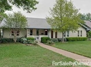 9551 Heatherdale Dr, Dallas, TX 75243