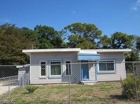 2365 Canal St, Fort Myers, FL 33901