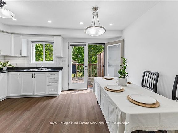 4th image of 388 Old Huron Rd #10B