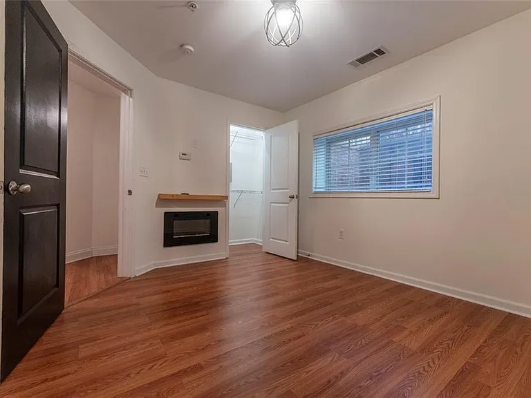 1213 Watson Trl SE — Photo 18