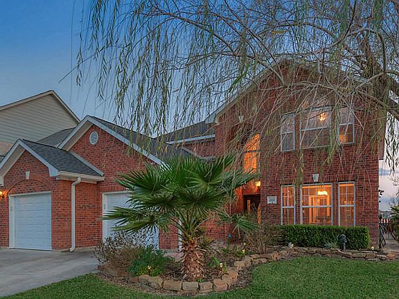 2nd image of 12828 Pelican Blvd