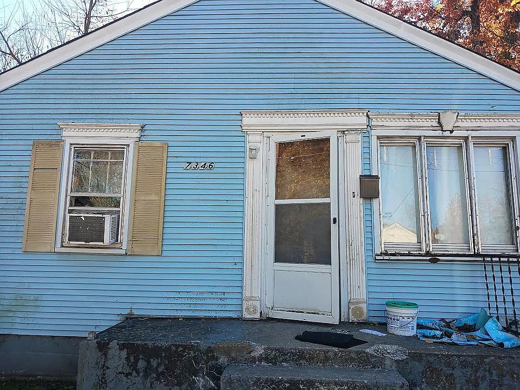 7346 Calvin Ave photo 1