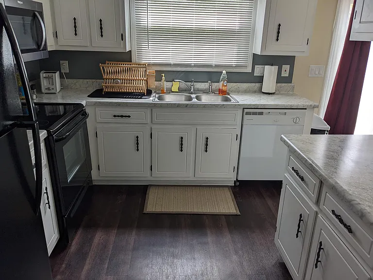 9003 Mahogany Row SE #C — Photo 5