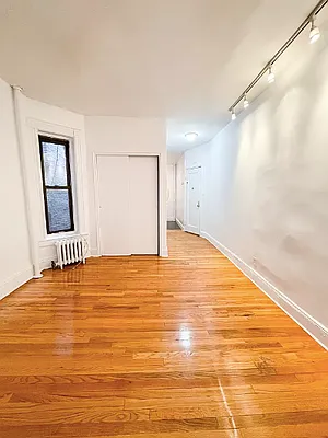 Rented by Lindemar LLC | media 17