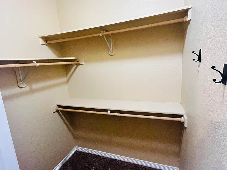 244 Writers Way #B — Photo 9