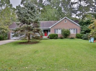 413 Rebel Dr, Pewee Valley, KY 40056