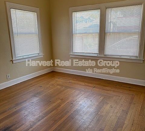 2nd image of 460 S 6th St APT 4