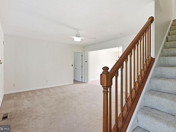 4th image of 10077 Old Furnace Rd