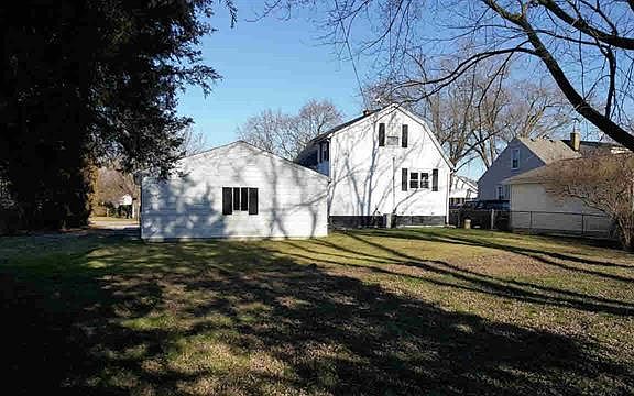 4th image of this home