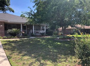 25241 SW 19th Ave, Newberry, FL 32669