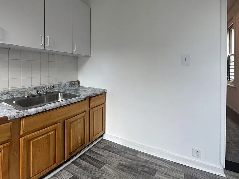 5156 Wakefield St — Photo 8