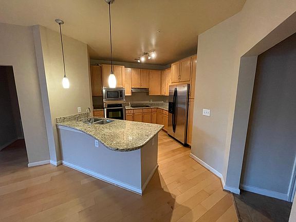 3rd image of 505 Jackson Hill St APT 209