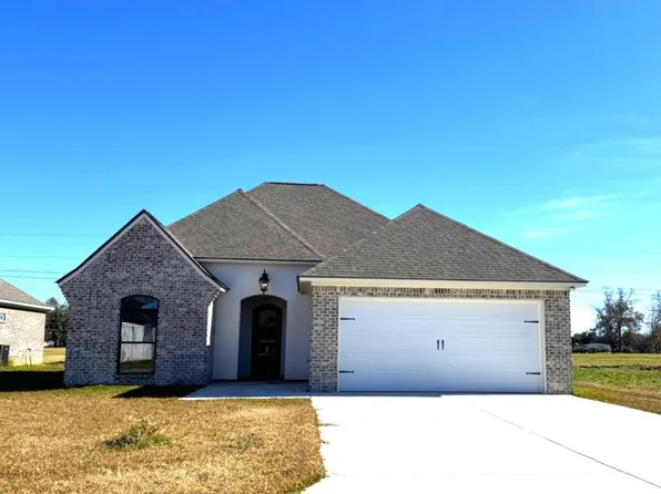 112 River Bend Ave, Vidalia, LA 71373