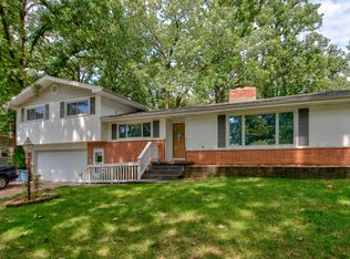1125 W Arlington Dr, Springfield, MO 65803