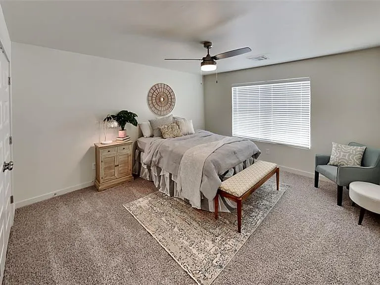 8909 NW 109th Ln — Photo 14