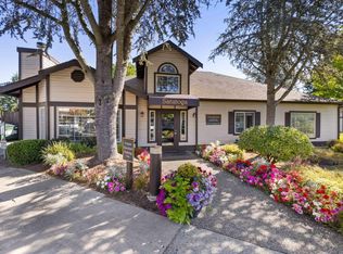 Saratoga, Everett, WA 98204