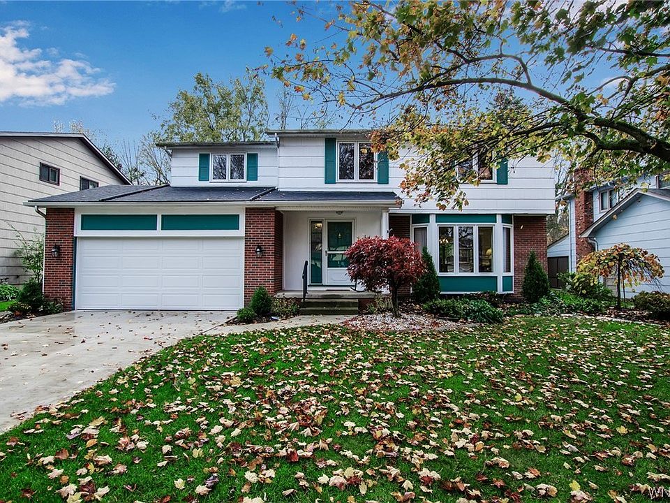 1st image of 130 Montbleu Dr