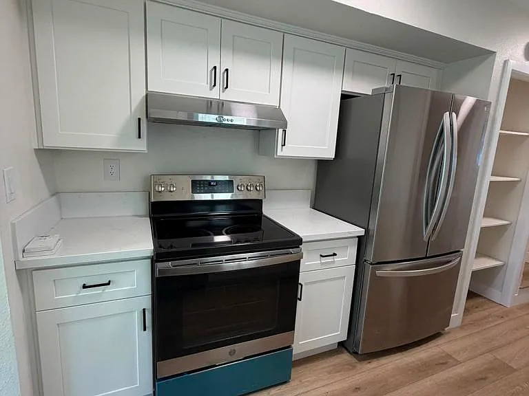 2410 Tocayo Ave #132 — Photo 10