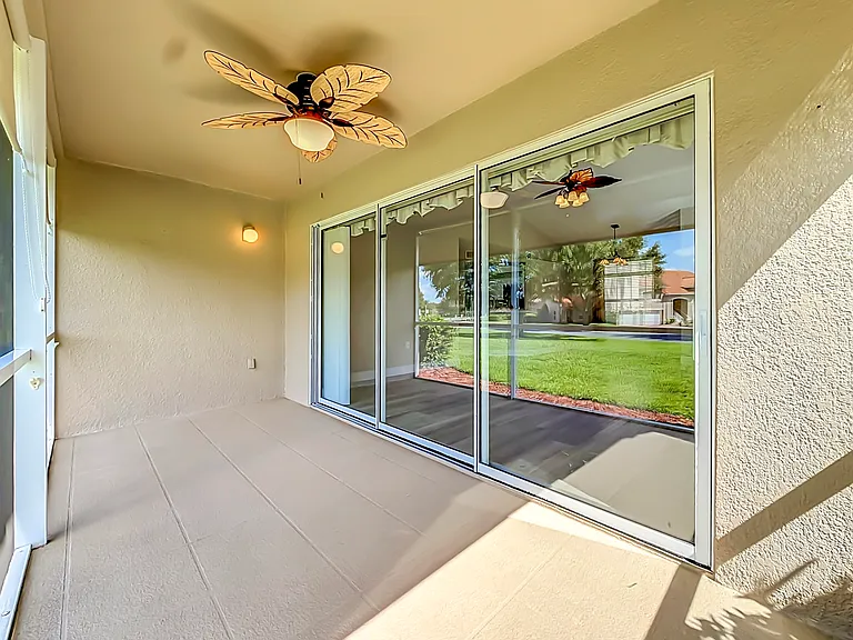 5281 Bowline Ct — Photo 32