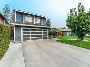 2042 Royal Wood Ln, Turlock, CA 95380