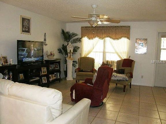 4th image of 1203 Windy Bluff Dr