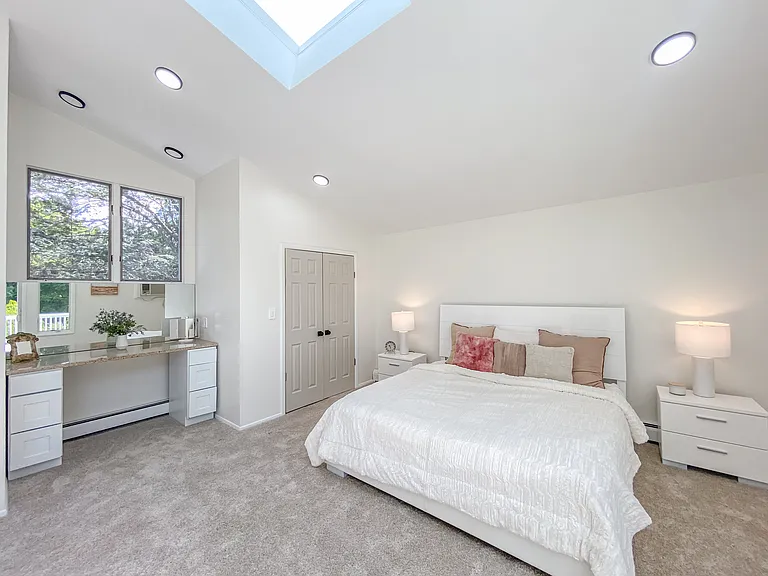 1 Herrick Dr — Photo 14