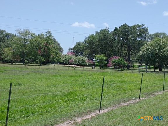 3rd image of 1037 Noll Rd
