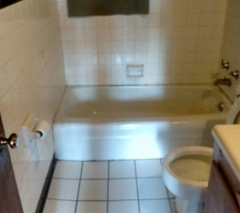 2nd image of 519 E Flint Ave