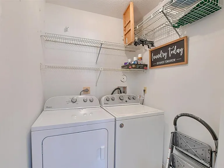65 Centennial Ct — Photo 19