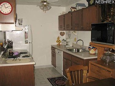 5th image of 16495 Heather Ln APT 101