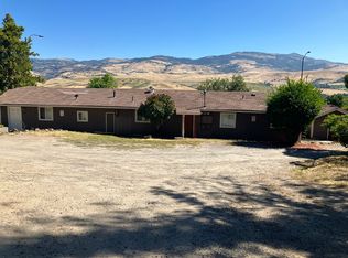 803 N Main St #A05506DE0, Ashland, OR 97520