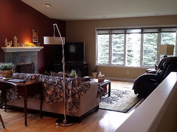5th image of 5601 Meadow View Dr