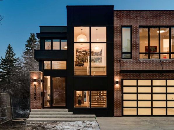 1129 N Dorchester Ave SW, Calgary, AB T2T 1B1