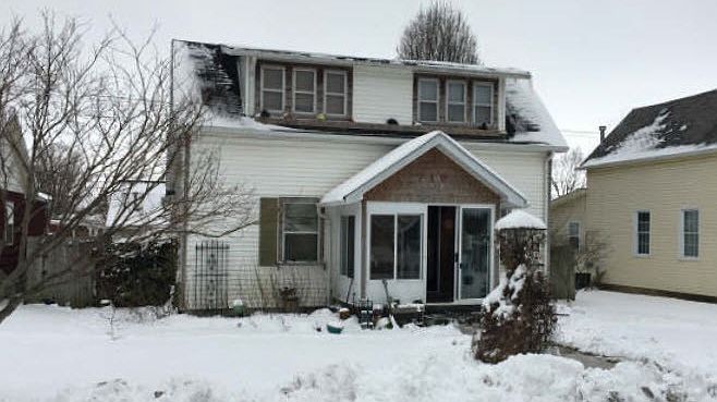 1st image of 719 W Jefferson St