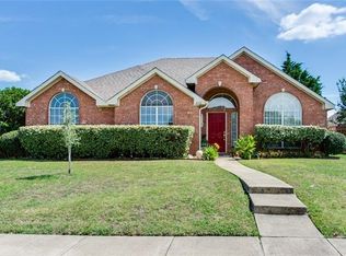 4310 Maple Shade Ave, Sachse, TX 75048