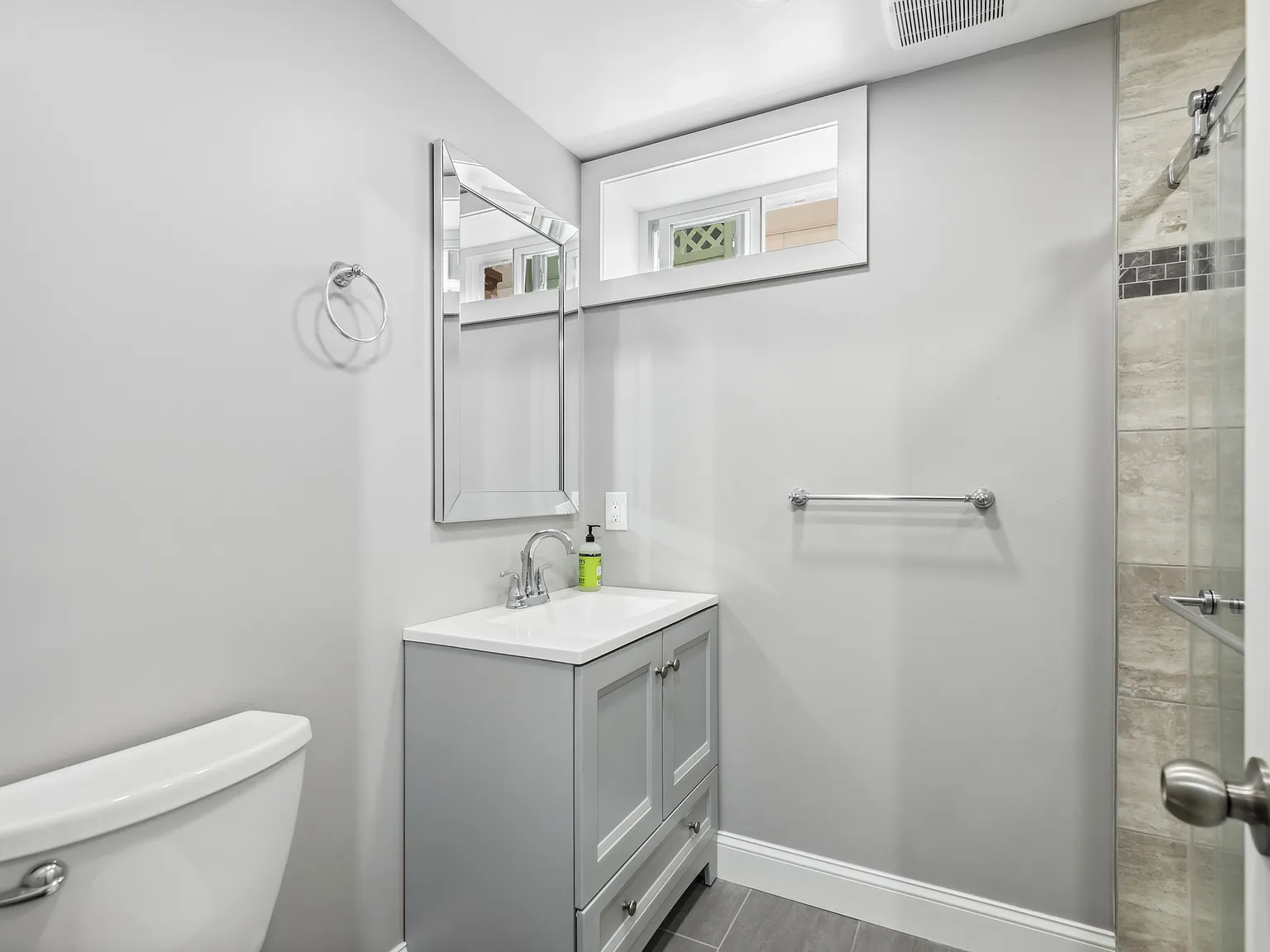 2 bed, $2,477 — Photo 2