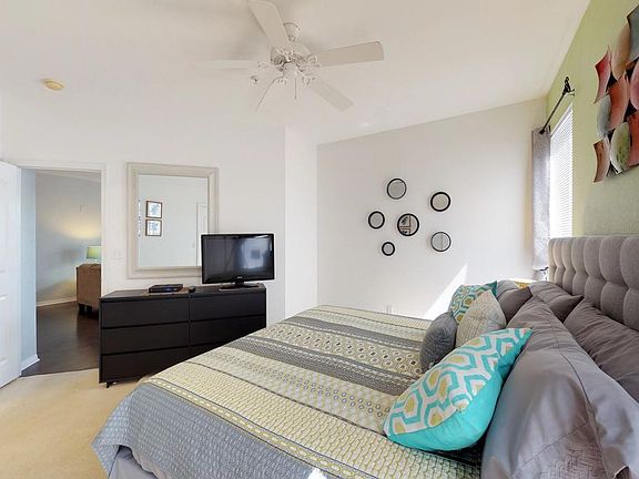 3rd image of 2304 Silver Palm Dr APT 201