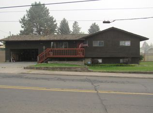 117 SE Buff St, Madras, OR 97741