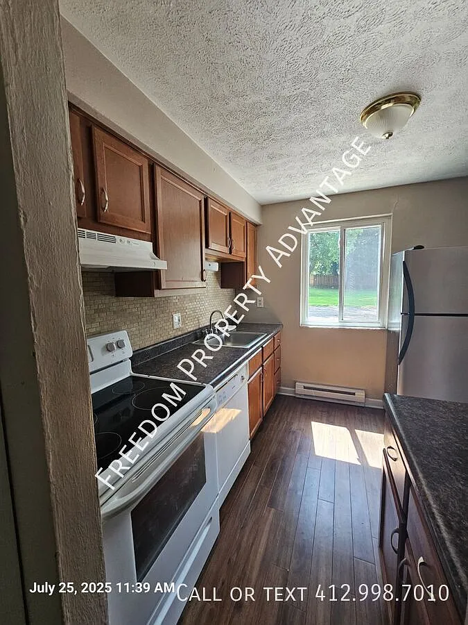 320 Bank St Unit F - Sewickley — Photo 2