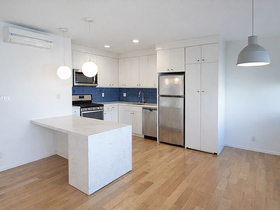 3rd image of 3442 S Centinela Ave APT 1